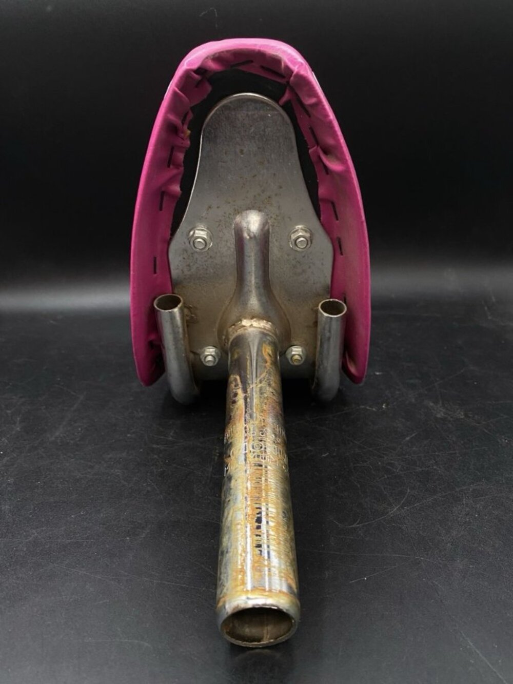 OCC Schwinn Stingray Chopper Pink Seat Saddle With Post 28.6 MM Junior - Picture 9 of 10